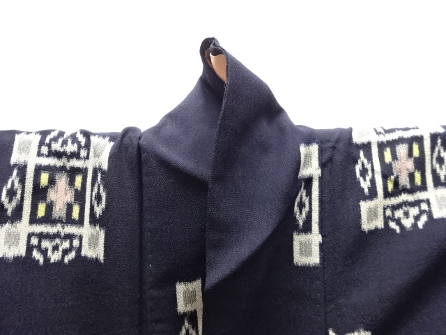  大正ロマン　幾何学模様織り出しお召着物